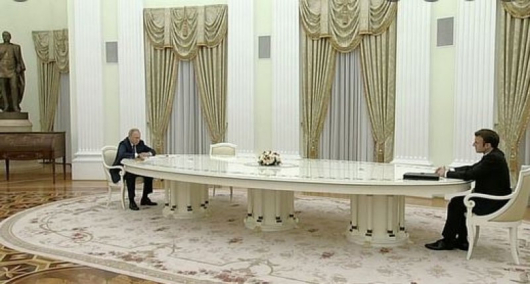 По време на редицата срещи на Владимир Путин в Кремъл