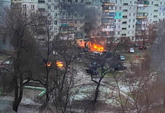 Украинският град Мариупол преживява 12-дневна обсада, като по данни на
