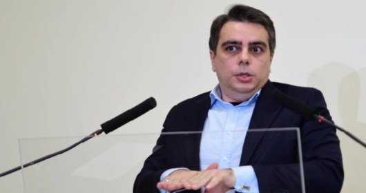 Финансовият министър предупреди каква опасност дебне България.Виждаме неоправдани увеличения при