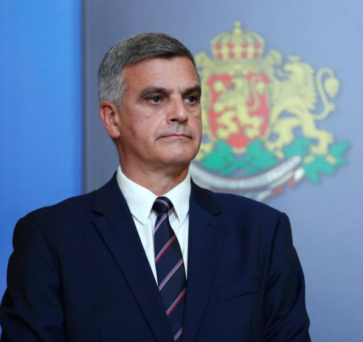 Бившият служебен министър-председател и министър на отбраната Стефан Янев официално