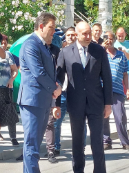 Президентът Румен Радев е в Петрич днес той пристигна за