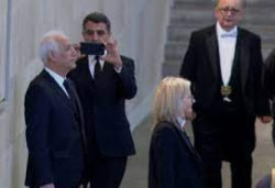 Скандален момент беляза погребението на кралица Елизабет Втора.Президентът на Армения