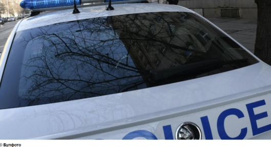 Полицай удари патрулка пред столичното 8 о РУ а пробата