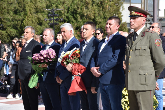 Кметът на Благоевград Илко Стоянов официално откри паметника на българските