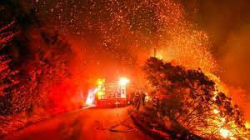 Девет души, от които осем деца, загинаха в пожар, избухнал