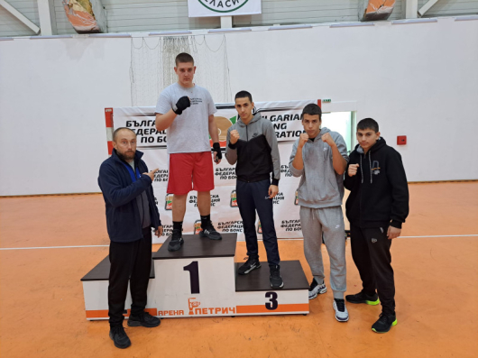 Емил Кръстевспечелипърво място в тежка категория на ДЛОП-2 кръг за