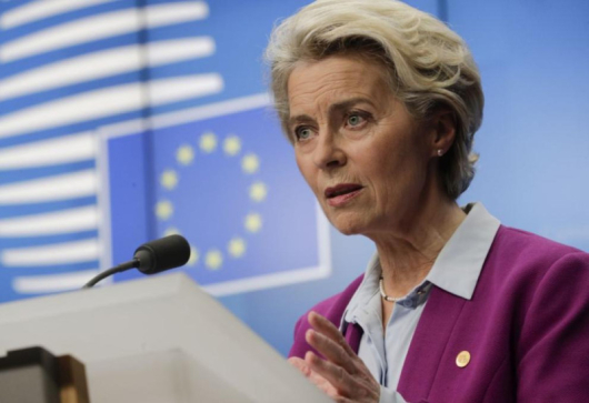 Европейската комисия ЕК смята че санкциите на ЕС ще потопят
