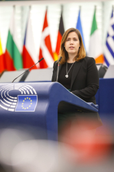 Португалски евродепутат идва на посещение в България и Благоевград по