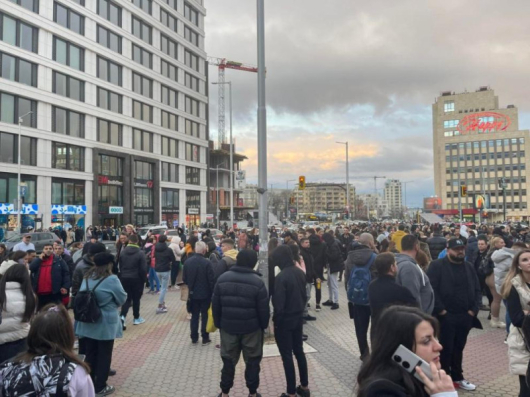 Евакуираха посетителитена един от големите търговски центрове в София научи