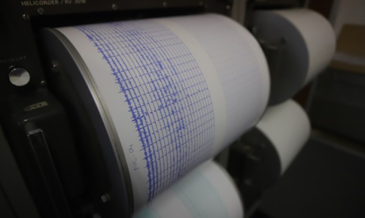 Слабо земетресение с магнитуд 2 6 по Рихтер е регистрирано