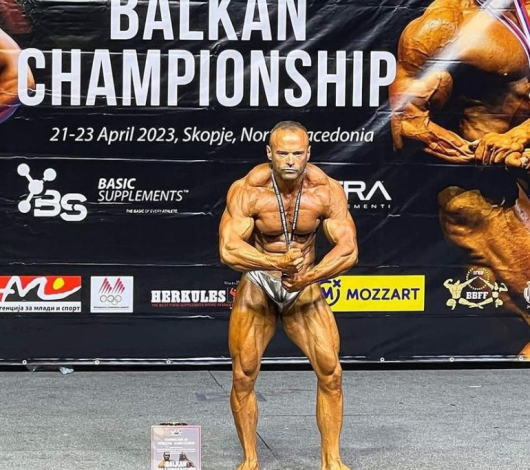 Георги Георгиев-Джаич отново прослави Благоевград. Георгиев стана Балкански шампион по