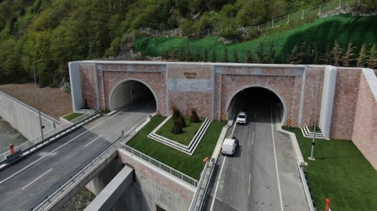 Турция откри най-дългия тунел в Европа и един от малкото