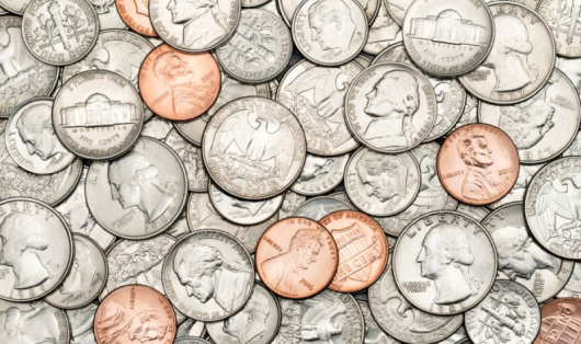 Мъж откри един милион монети, докато почистваше дома на тъста