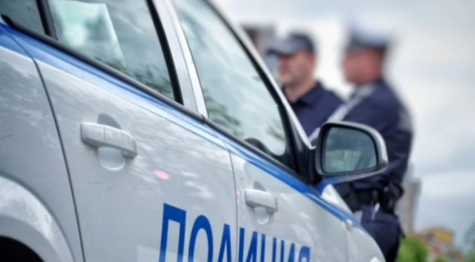 19-годишенотвлече момичев Самоков, съобщиха от полицията. На 15 юниоколо 9:15