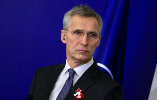 Генералният секретар на НАТОЙенс Столтенбергзаяви, че остава начело на алианса.