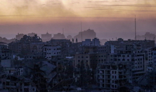 Израелската армия обяви че извършва масирани удари които ще продължат