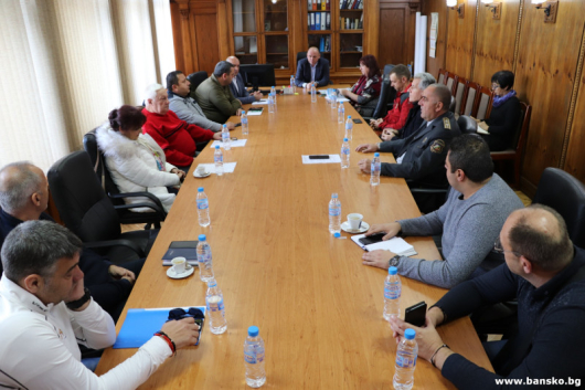 Кметът Стойчо Баненски свика среща с представители на институциите, работещи