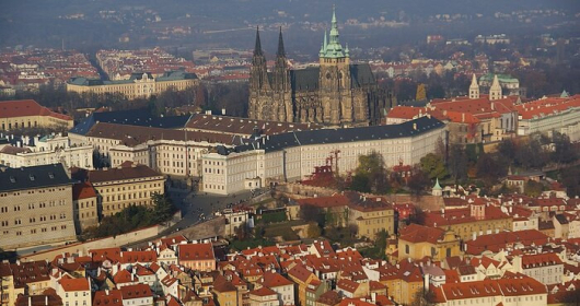 Представителствата на Прага в чужбина са инструктирани да спрат приемането