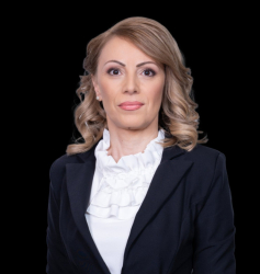 Мария Чобанова кандидат депутат от листата на ИТН е най вероятният нов