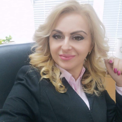 Изненадващо съкратената от ДФЗ "Земеделие" Елена Ташкова направи обръщение към