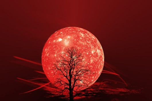 Кървавата луна в Скорпион разтърсва света на 4 зодии На