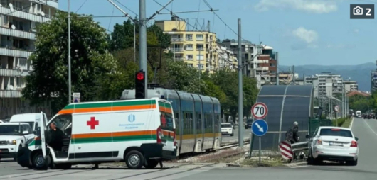 Катастрофа е станала на кръстовището на булевардите България и Тодор