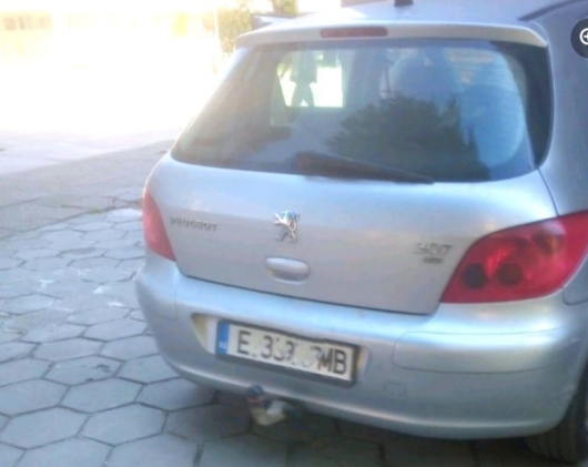 Инспектори към Община Благоевград наложиха санкции на водачи паркирали автомобилите