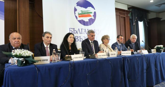 Проф Пламен Моллов е сред учредителите на партията Български възход