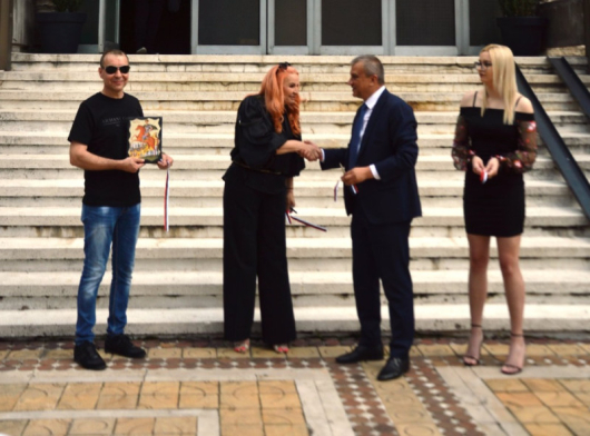 Кметът Илко Стоянов символично преряза лентата на нов и модерен