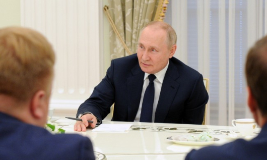 Руският президент Владимир Путин заяви че Западът може да се