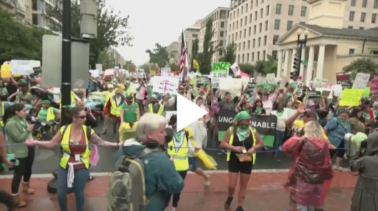 Бурни демонстрации в САЩ срещу отмяната на правата за аборт