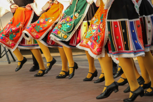 Благоевград танцува на открито за пореден път Пл Народни будители пред