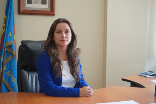 Гергана Колчева Фарфарова правоспособен юрист е новият заместник кмет в
