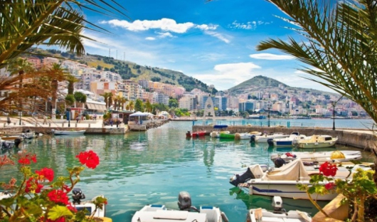 Тирана Албания регистрира исторически най добрата си година в туризма заради