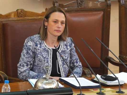 Ива Митева се връща в парламента въпреки загубата на ИТН