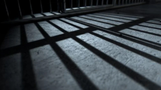 Сливенският окръжен съд наложи наказание доживотен затвор на мъж заубийство и опит