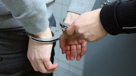 48 годишен мъж наби 10 годишно момче във Велики Преслав информира ОДМВР