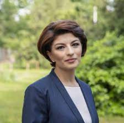 Председателят на парламентарната група на ГЕРБ – СДС Десислава Атанасова