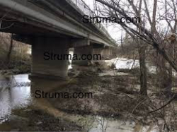 Мостът за Благоевградското село Покровник който бе разрушен от придошлите