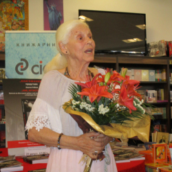 90 годишната театрална и кинолегенда Емилия Радева разказа за тайните си