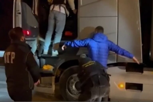 Наш тираджия е арестуван в Одрин с 40 кг наркотици