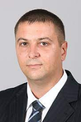 Спекула нарече председателят на ОБС Банско Костадин Загорчин напрежението около
