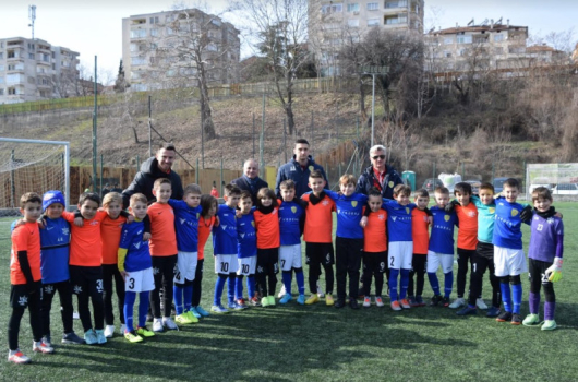 Кметът на общинаСандански Атанас Стоянов откри и втория голям футболен