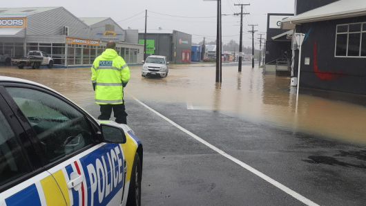 Правителството на Нова Зеландия очаква щетите от опустошителния циклон който