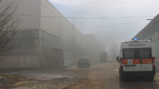 Сигнал за пожар в бившия Завод за механични конструкциив Благоевград