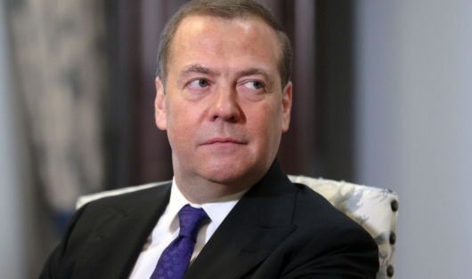 Заместник председателят на руския Съвет за сигурност Дмитрий Медведев в публикация