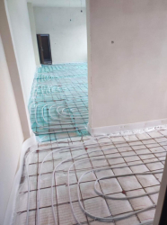 Община Разлог започна изграждането на подово отопление захранващо се с