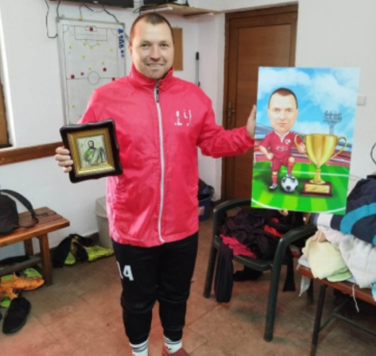 Играчите на ФК Банско изненадаха вече официално стариши треньора на
