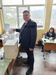 Кандидатът за депутат Костадин Стойков днес празнува рожден ден празникът