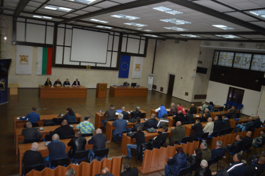 Кметът Илко Стоянов инициира и проведе среща със земеделци и